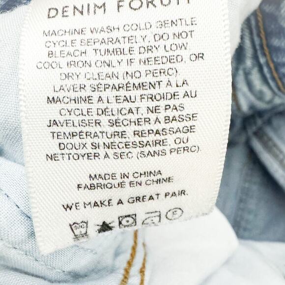 Denim Forum The Joni HIgh Rise Loose 29L Light Wash Ripped Denim Jeans Size 28 - Picture 7 of 9